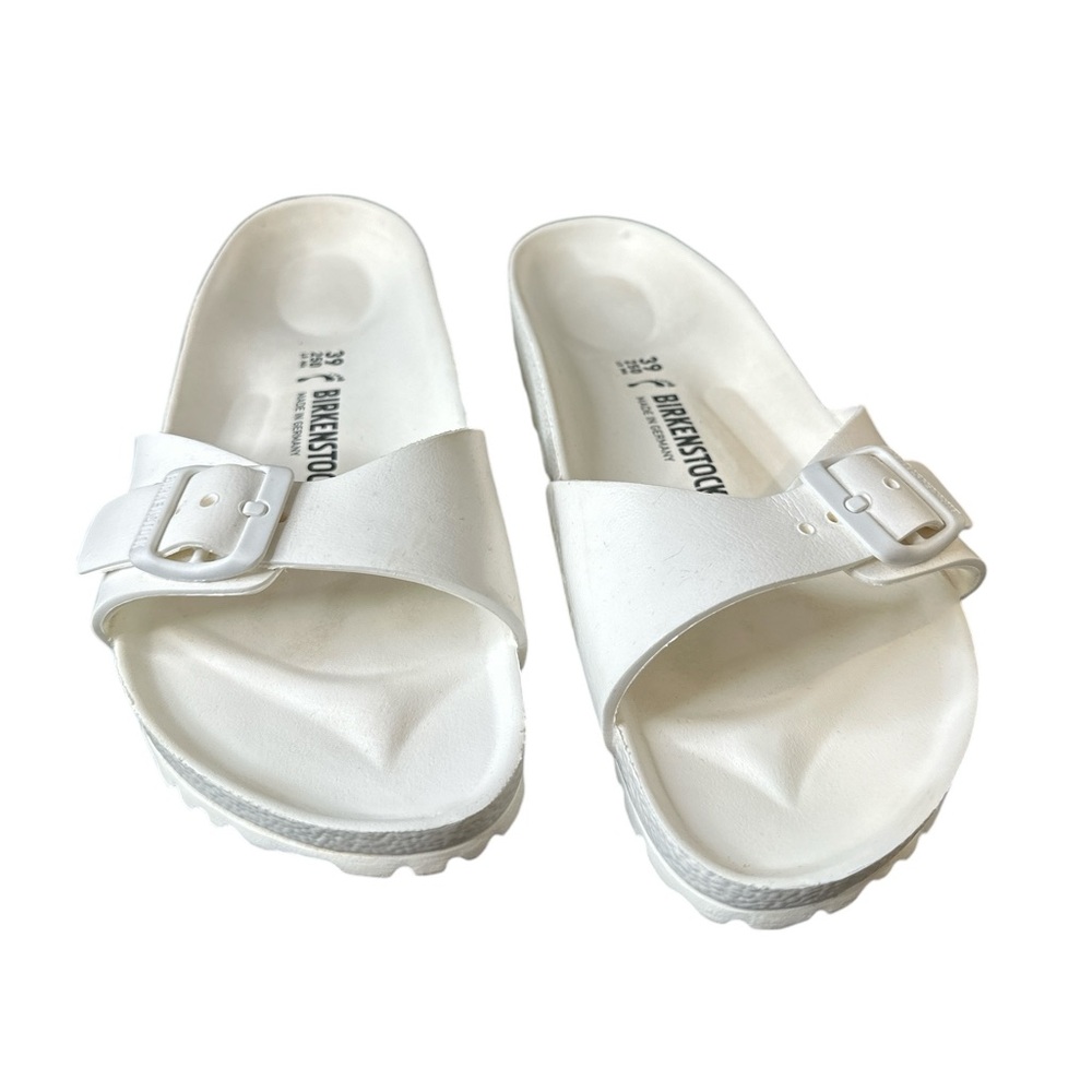 BIRKENSTOCK Arizona Essentials EVA White Beach Sandals l